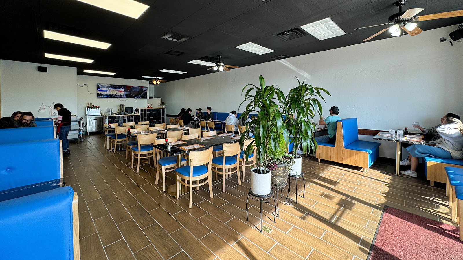 7 Garden - Interior.jpg